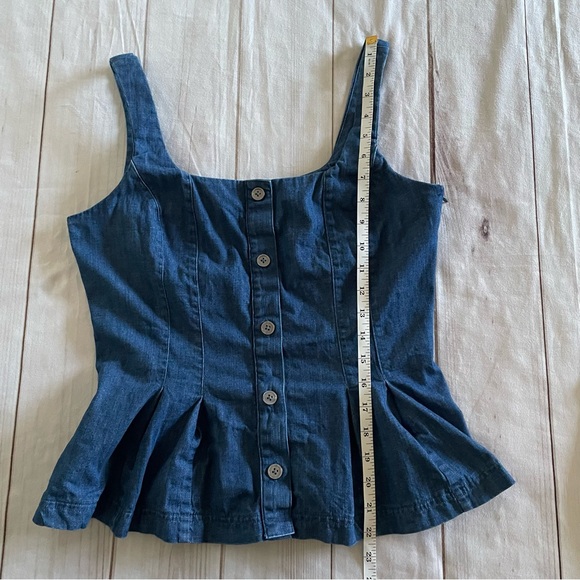 Banana Republic Denim Button Bustier Top Women’s 6 Blue Med Wash Pleated Cottage - Picture 12 of 15